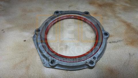 Crankshaft Retainer Rear Main Seal Housing