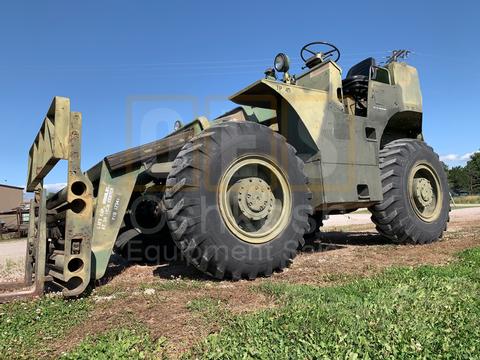 6K ROUGH TERRAIN MILITARY FORKLIFT (F-900-15)